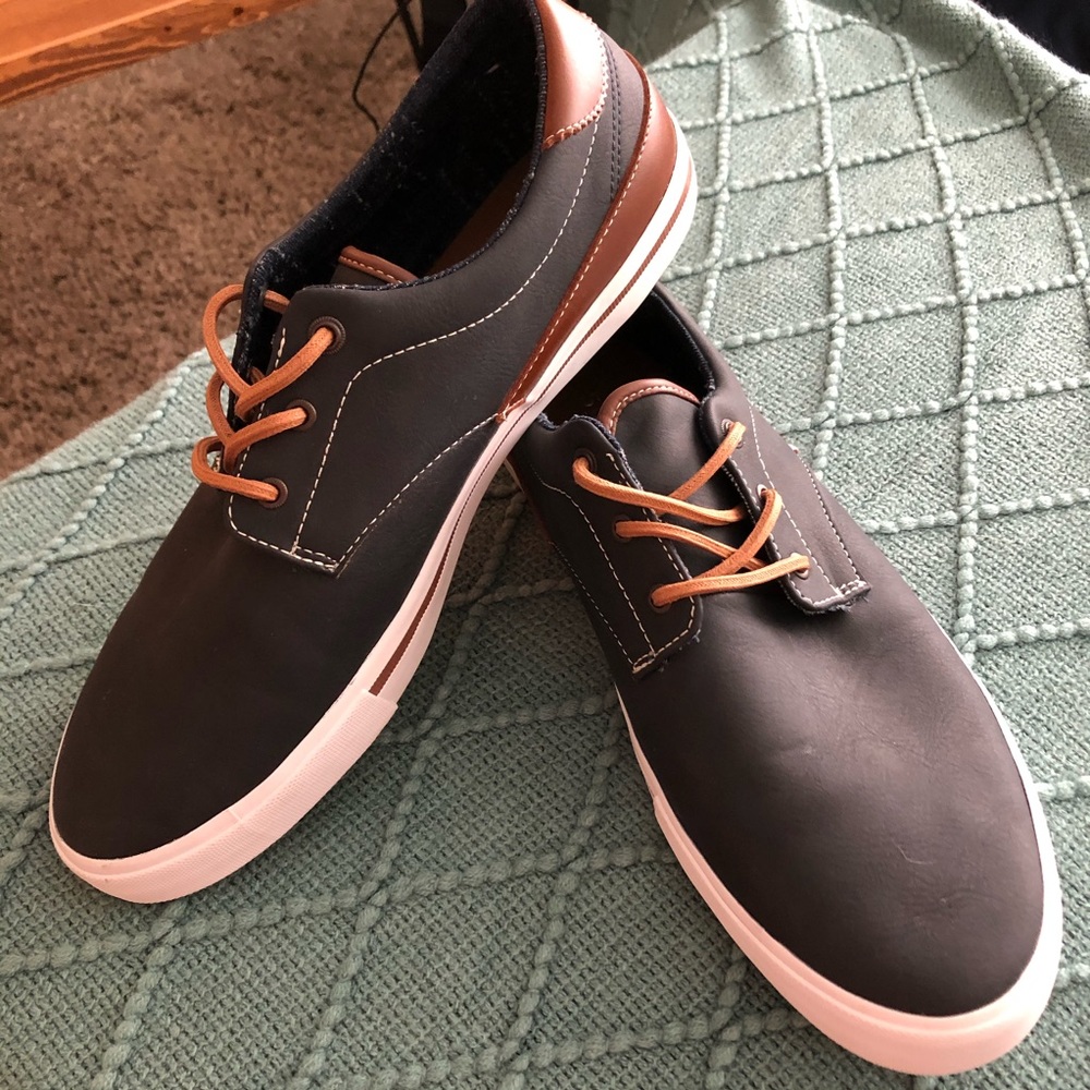 Men’s Shoes